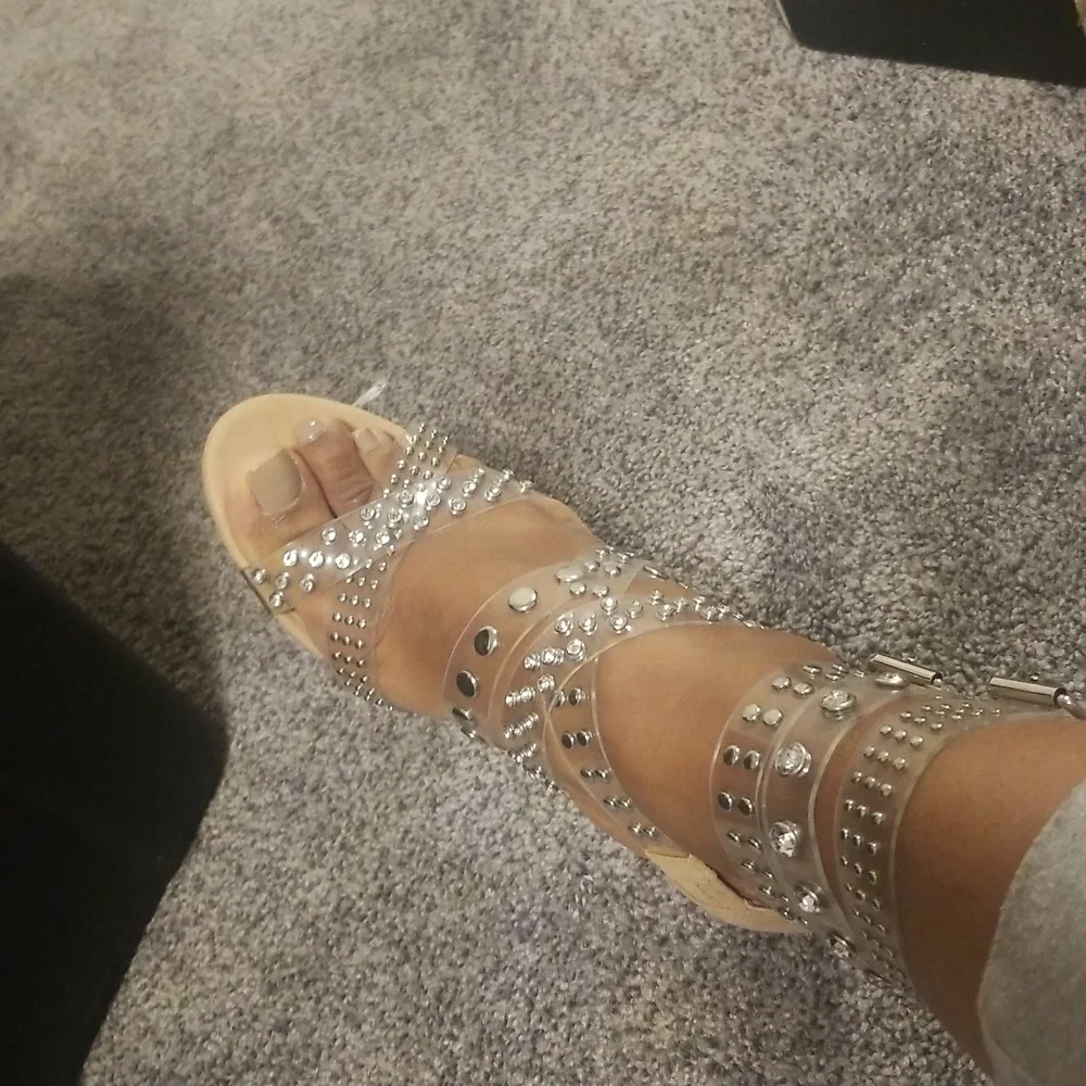 Heels - Picture 5 of 5